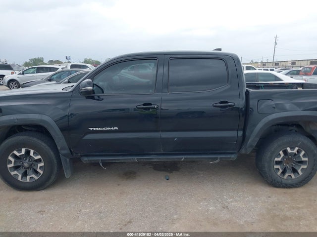 5TFCZ5AN8HX047614 Toyota Tacoma Trd Off Road