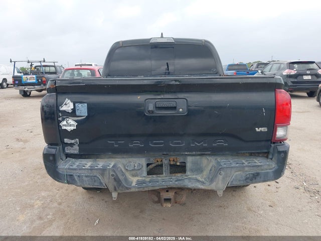 5TFCZ5AN8HX047614 Toyota Tacoma Trd Off Road