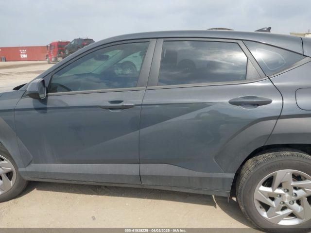 KM8HACAB6RU146471 Hyundai Kona Se