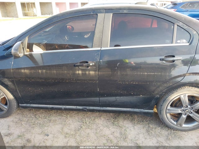 Chevrolet Sonic Rs Auto 2015 1G1JG5SB2F4147779 Image 14