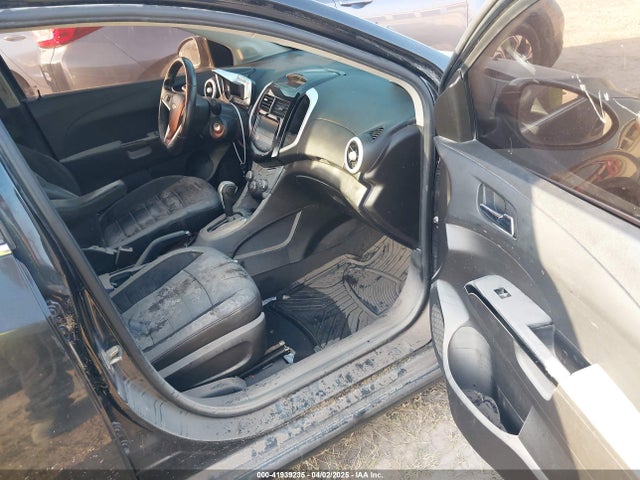 Chevrolet Sonic Rs Auto 2015 1G1JG5SB2F4147779 Image 5