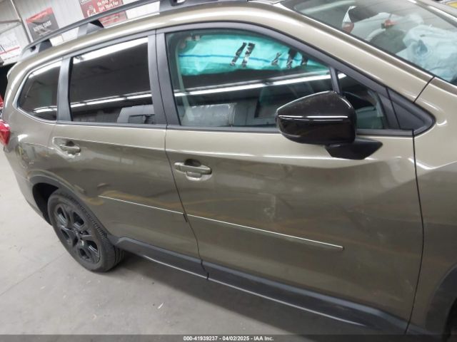 4S4WMAKD0R3431272 Subaru Ascent Onyx Edition Limited 7-passenger