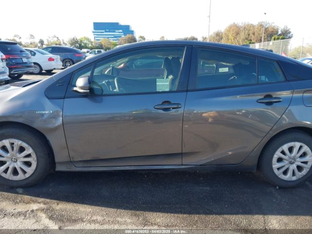 JTDKARFU8K3099401 Toyota Prius Le