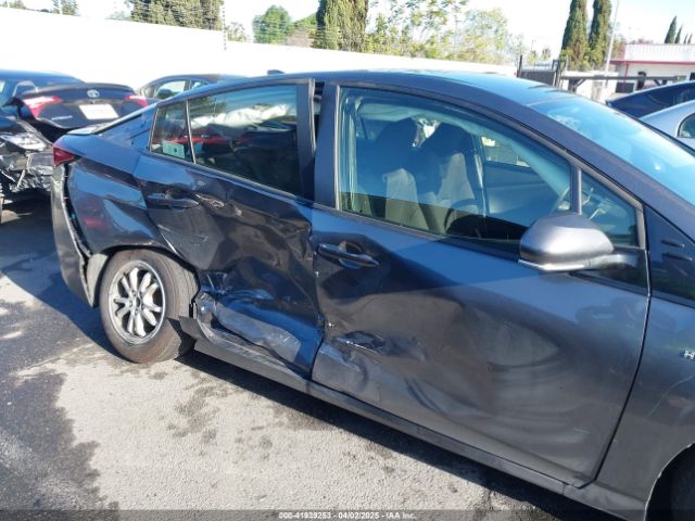 JTDKARFU8K3099401 Toyota Prius Le