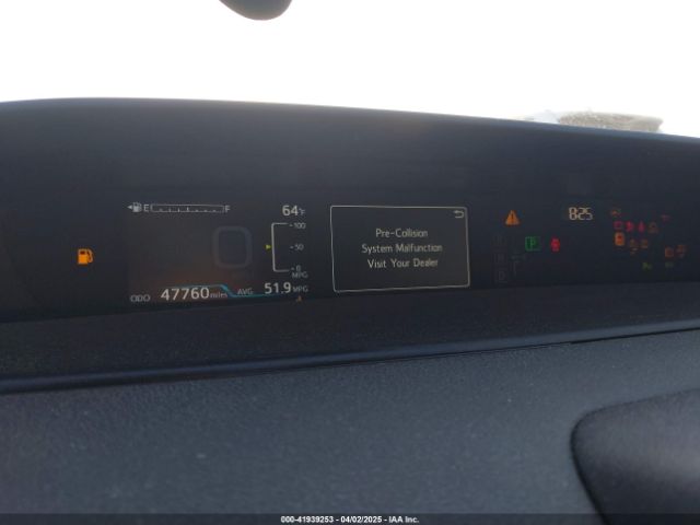 JTDKARFU8K3099401 Toyota Prius Le