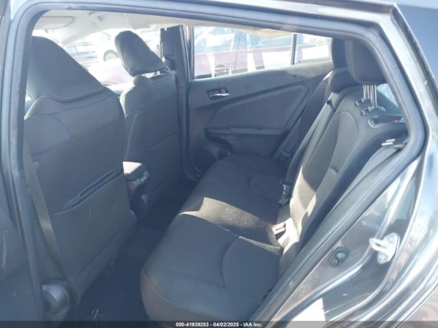JTDKARFU8K3099401 Toyota Prius Le