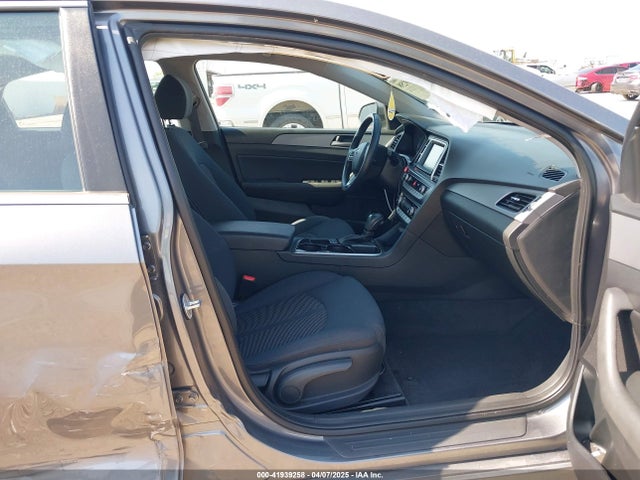 5NPE34AF2JH676770 Hyundai SONATA SEL