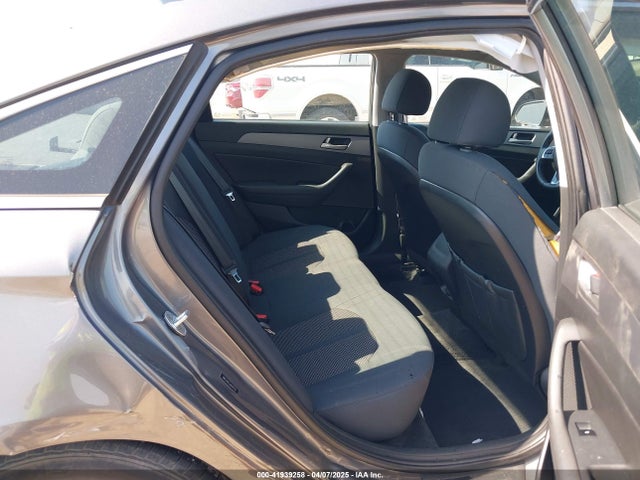 5NPE34AF2JH676770 Hyundai SONATA SEL