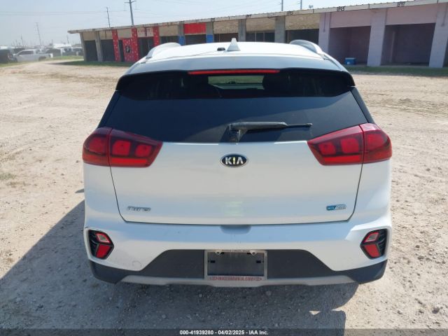 KNDCB3LCXL5400184 KIA Niro Lxs