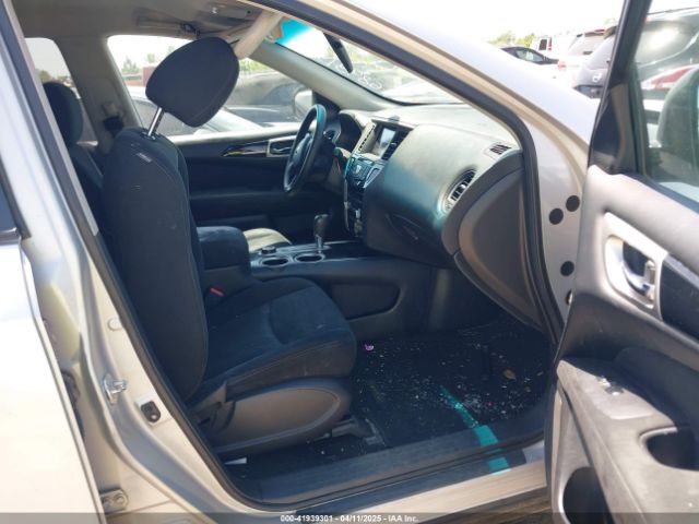5N1AR2MM5EC689313 Nissan Pathfinder S