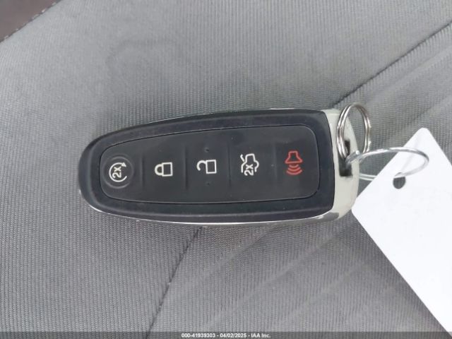 1FMCU0GDXKUA74253 Ford ESCAPE SE