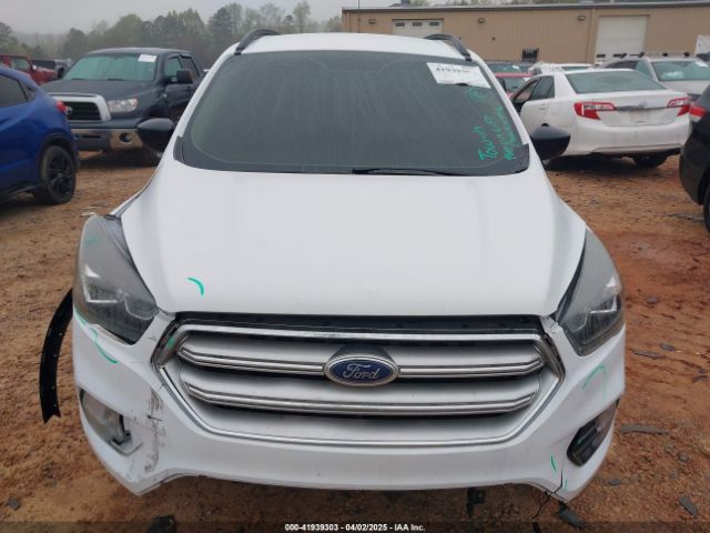 1FMCU0GDXKUA74253 Ford ESCAPE SE