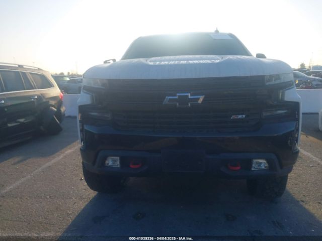1GCPYFED8LZ325811 Chevrolet Silverado 1500 4wd  Short Bed Lt Trail Boss