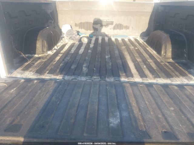 1GCPYFED8LZ325811 Chevrolet Silverado 1500 4wd  Short Bed Lt Trail Boss