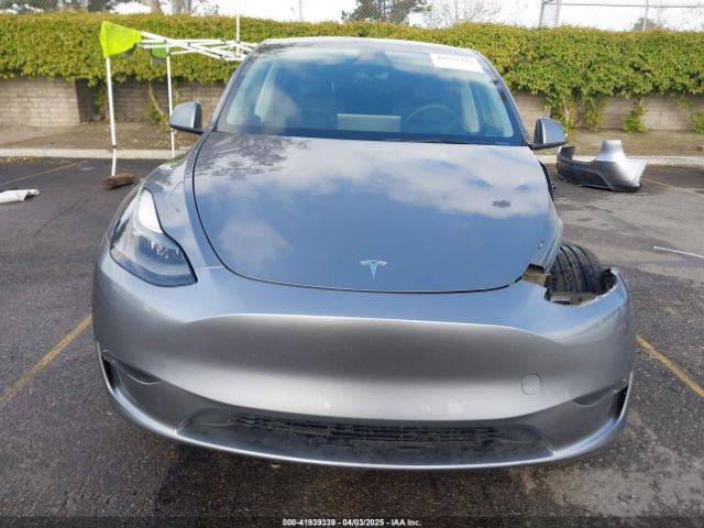7SAYGDEF5RA322392 Tesla Model Y Performance Dual Motor All-wheel Drive