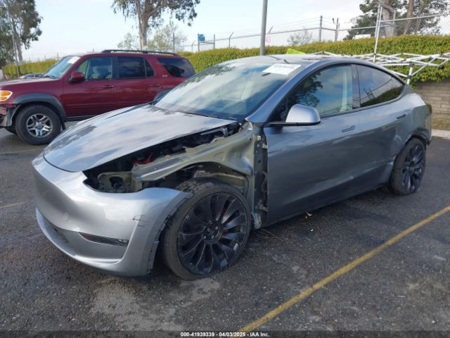 7SAYGDEF5RA322392 Tesla Model Y Performance Dual Motor All-wheel Drive