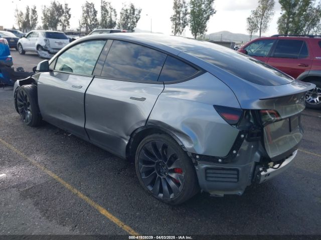 7SAYGDEF5RA322392 Tesla Model Y Performance Dual Motor All-wheel Drive