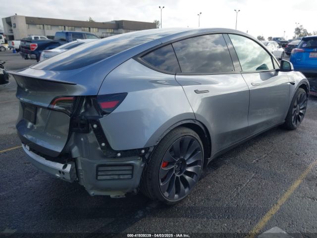 7SAYGDEF5RA322392 Tesla Model Y Performance Dual Motor All-wheel Drive