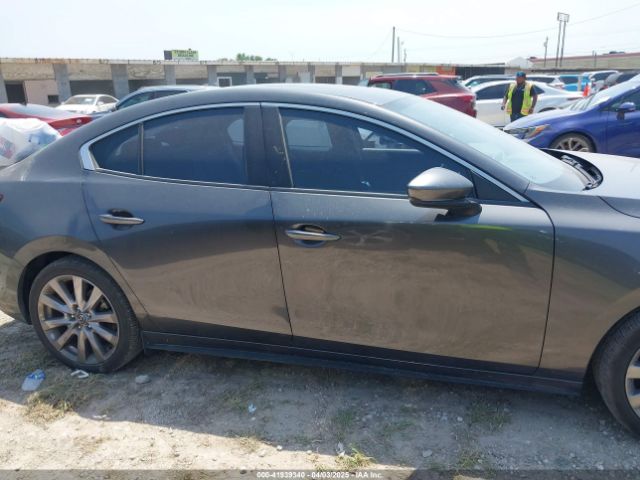 JM1BPACL1M1317639 Mazda Mazda3 Preferred