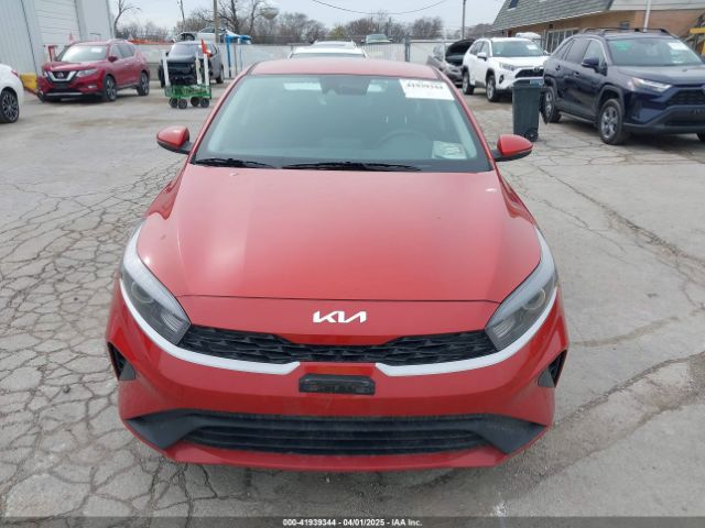 3KPF24AD2NE468128 KIA Forte Lxs