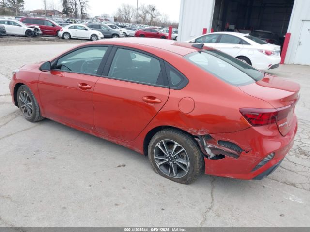 3KPF24AD2NE468128 KIA Forte Lxs