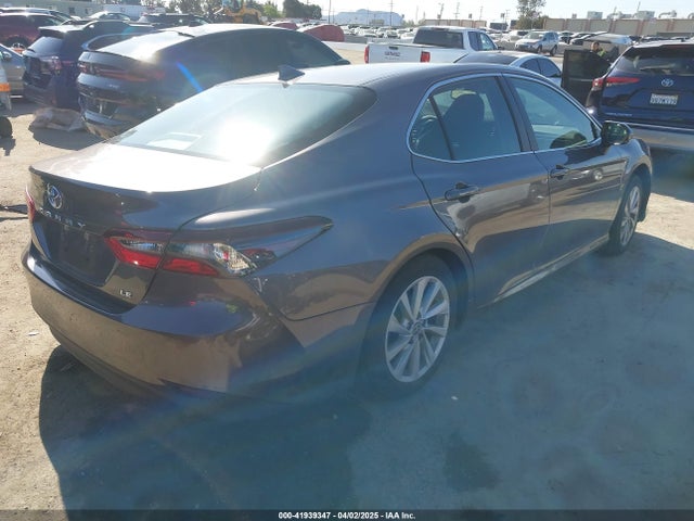 4T1R11AK9PU130528 Toyota CAMRY LE