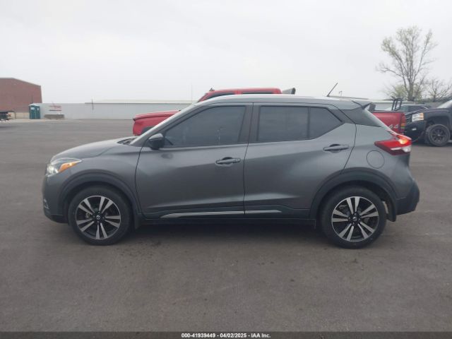3N1CP5CU1KL506188 Nissan KICKS SR