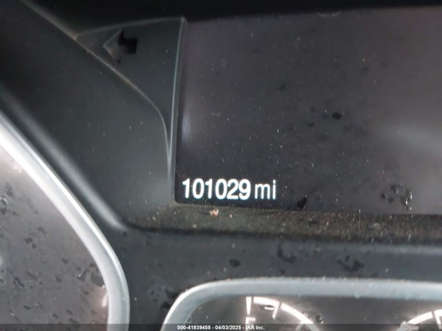 1FMCU0GD2KUC52592 Ford ESCAPE SE