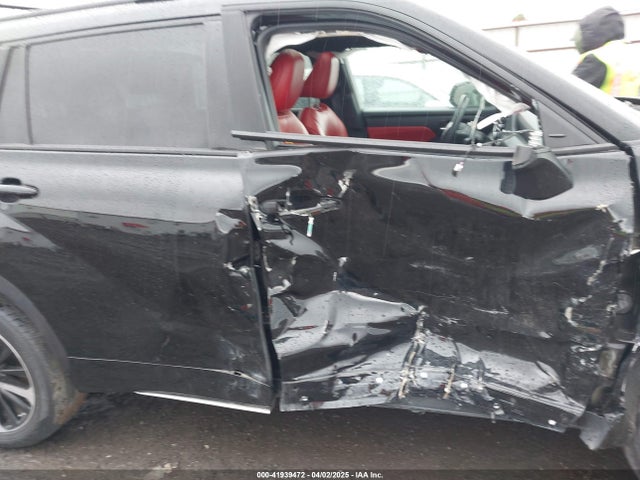 5TDLZRBH3MS159477 Toyota Highlander Xse