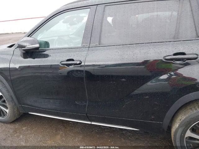 5TDLZRBH3MS159477 Toyota Highlander Xse