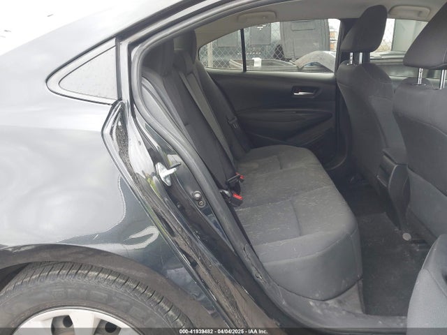 JTDEPRAE9LJ041919 Toyota COROLLA LE