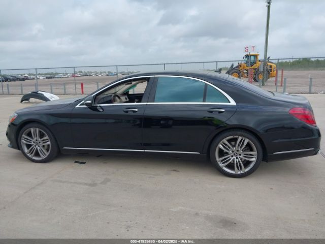 WDDUG8DB0JA389005 Mercedes-Benz S 560
