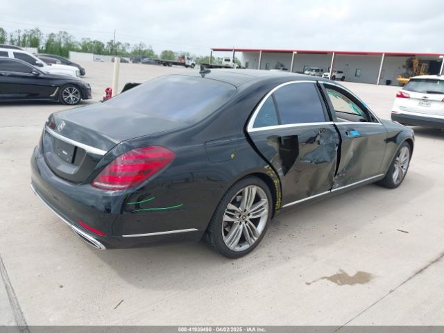 WDDUG8DB0JA389005 Mercedes-Benz S 560