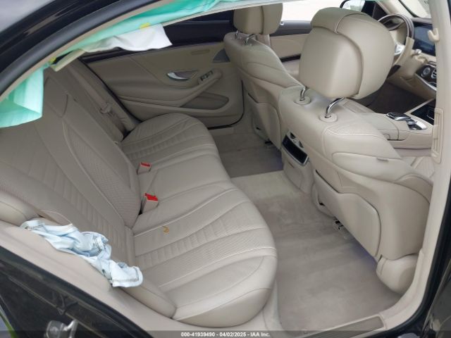 WDDUG8DB0JA389005 Mercedes-Benz S 560