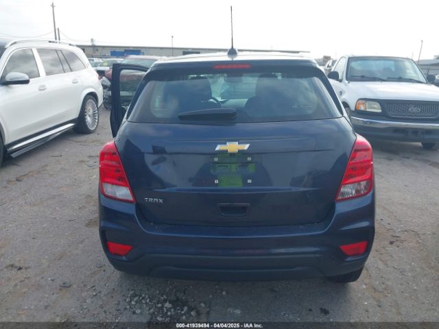 3GNCJKSB5KL233714 Chevrolet TRAX LS