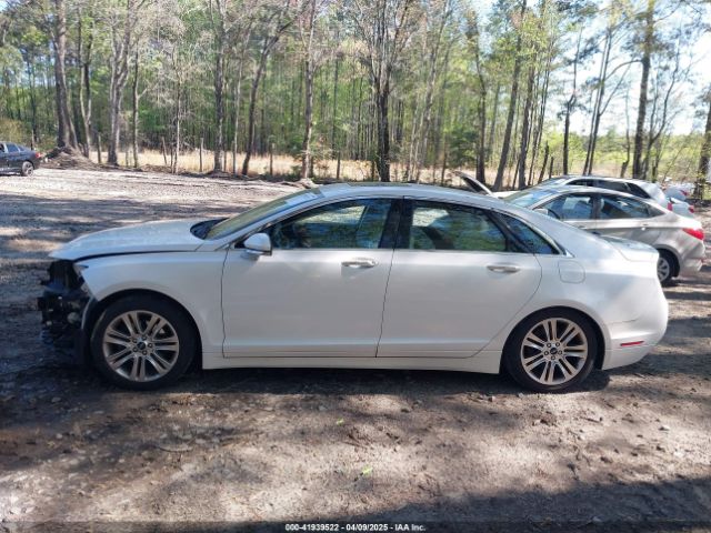 3LN6L2J92GR610837 Lincoln MKZ
