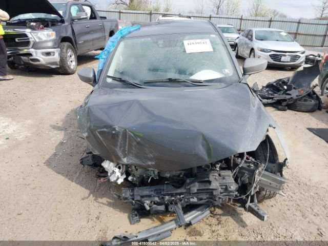 3MYDLBYV3JY319440 Toyota YARIS IA