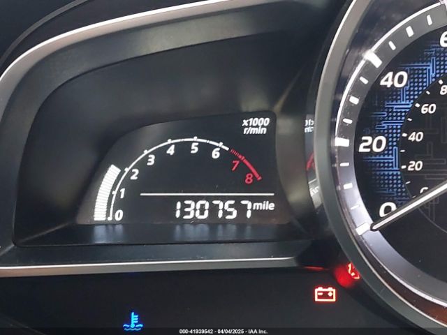 3MYDLBYV3JY319440 Toyota YARIS IA