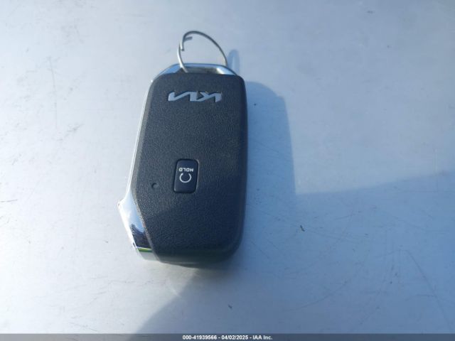5XYK43DF6SG276824 KIA Sportage Sx
