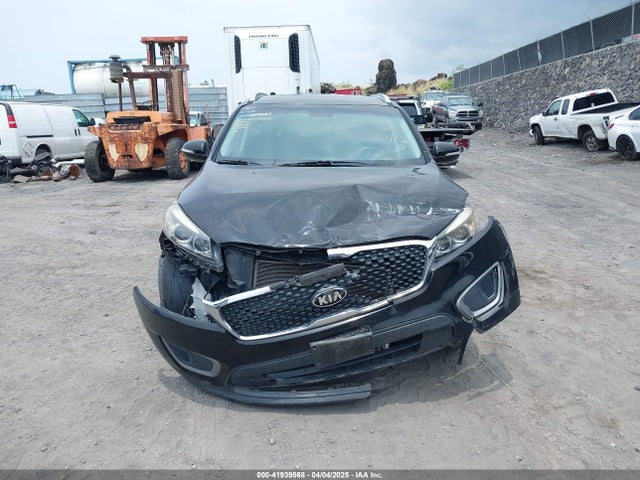5XYPG4A39GG038566 KIA Sorento 2.4l Lx