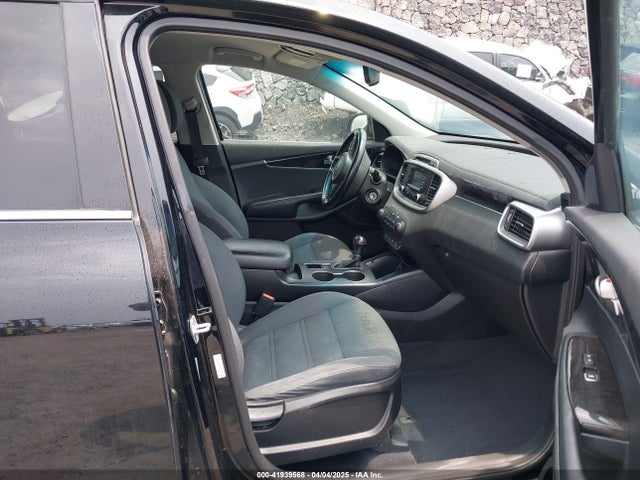 5XYPG4A39GG038566 KIA Sorento 2.4l Lx