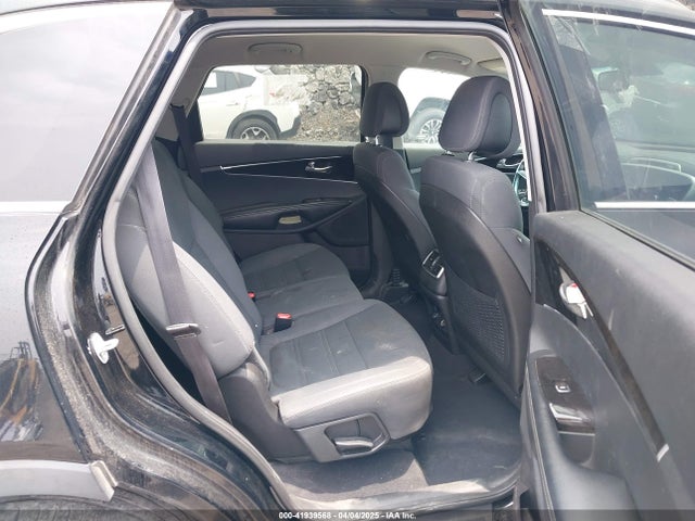 5XYPG4A39GG038566 KIA Sorento 2.4l Lx