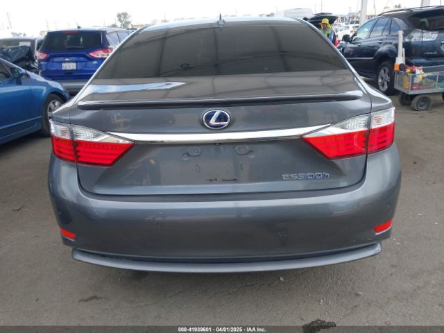 JTHBW1GG5F2083016 Lexus ES 300H