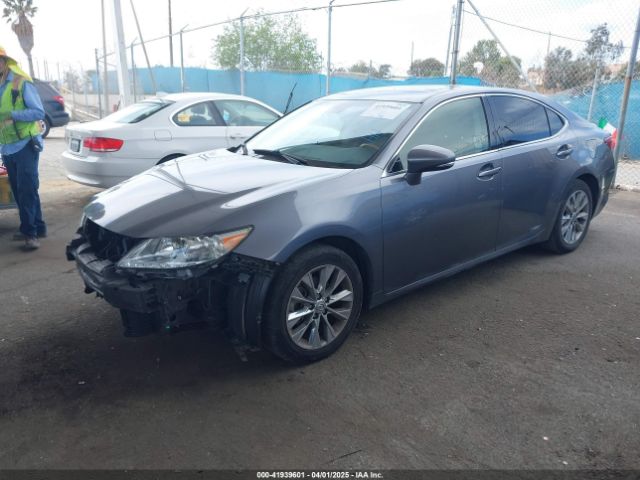 JTHBW1GG5F2083016 Lexus ES 300H