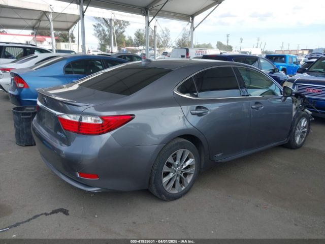 JTHBW1GG5F2083016 Lexus ES 300H