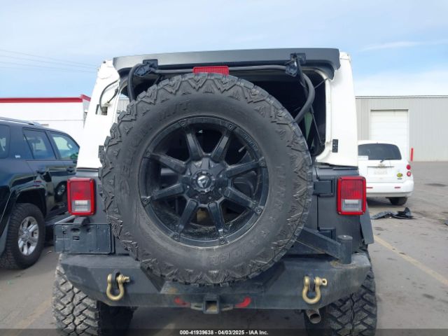 1C4BJWDG0JL938676 Jeep Wrangler Jk Unlimited Sport S 4x4