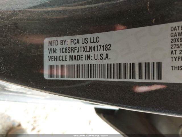 1C6SRFJTXLN417182 RAM 1500 Laramie  4x4 5'7 Box
