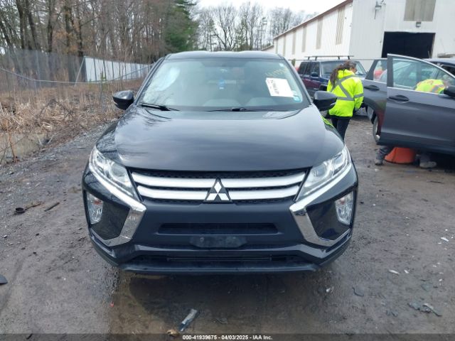 JA4AS3AA9JZ066240 Mitsubishi Eclipse Cross Es
