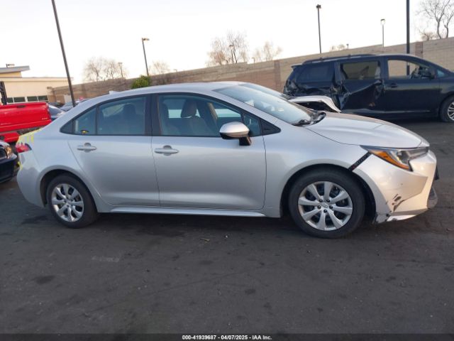 5YFEPMAE1MP211528 Toyota COROLLA LE