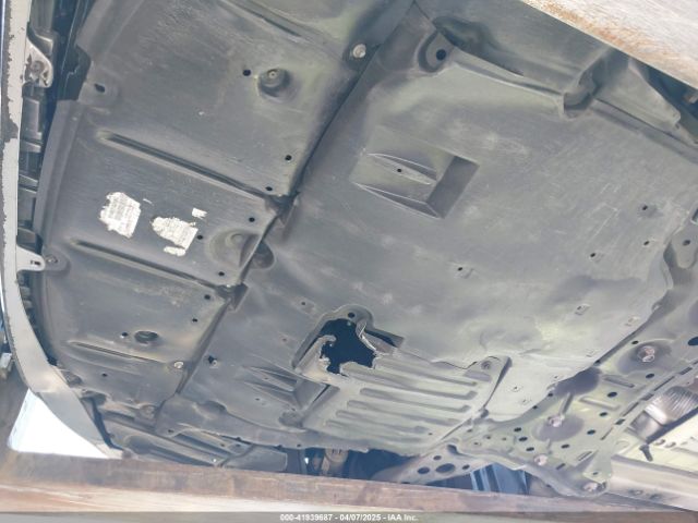 5YFEPMAE1MP211528 Toyota COROLLA LE